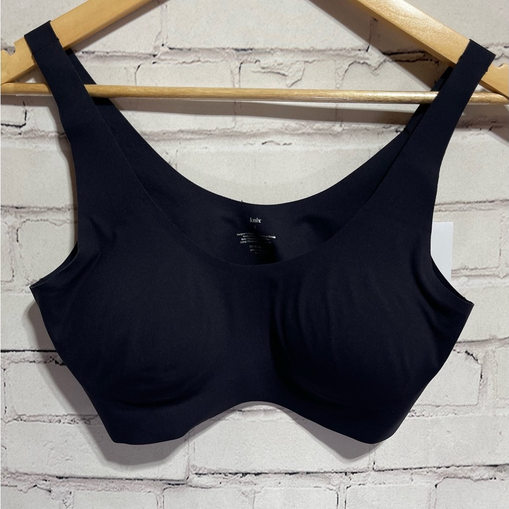 KNIX Pullover Evolution Seamless Bra Black Removable Pads Size L New